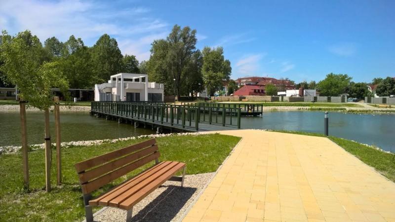 Lilla Wellnessapartman Zalakaros Exterior foto
